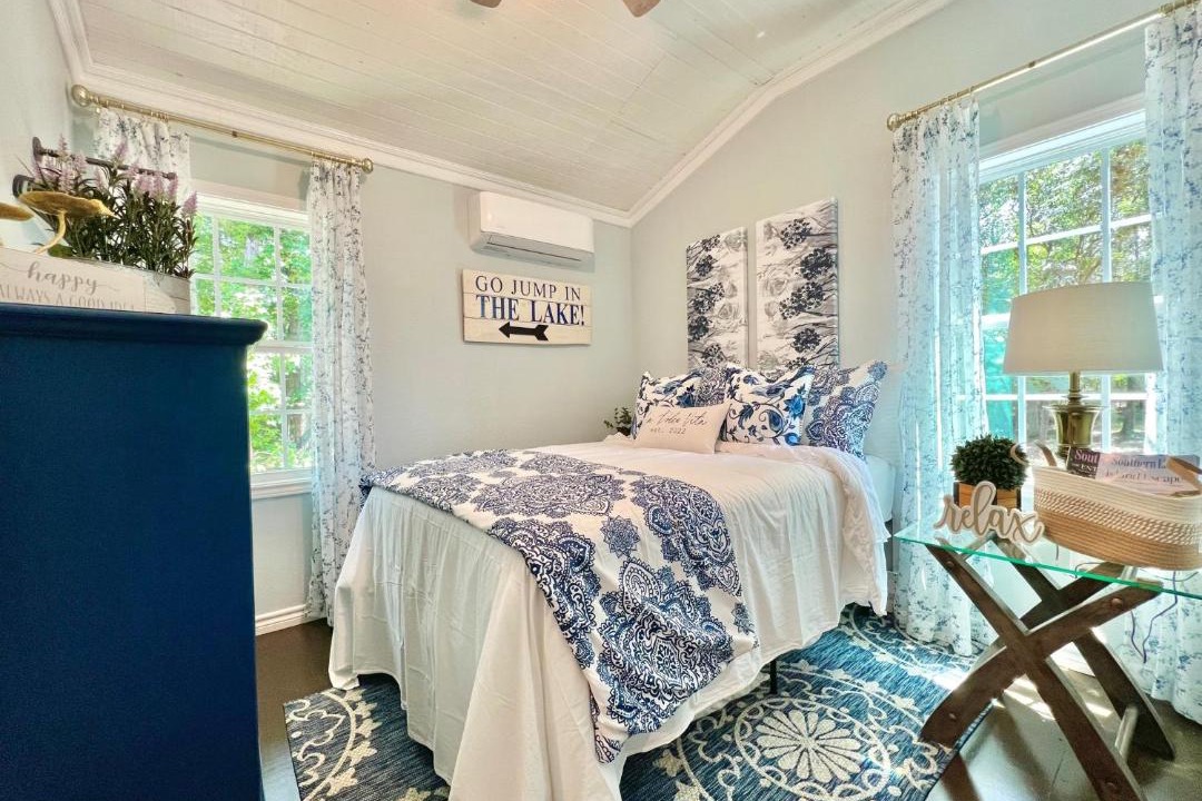Photo of Bedroom in Etoile