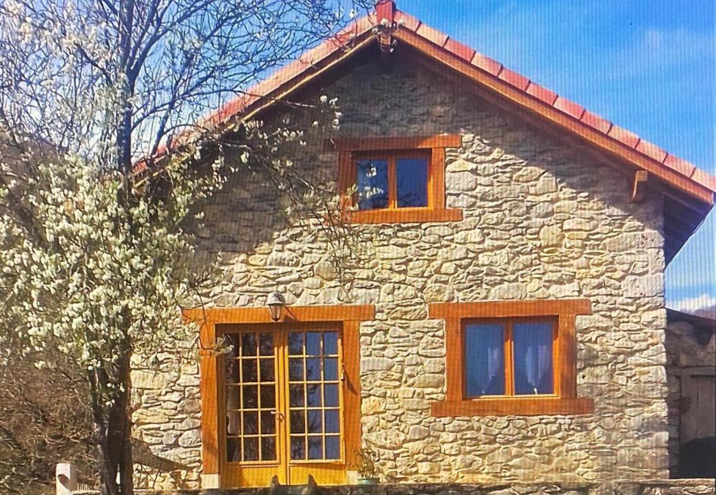 Photo of Buildings in Nistos