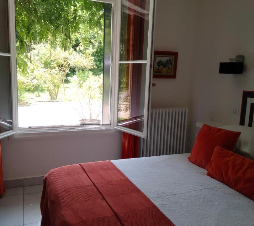 Photo of Others in Provins