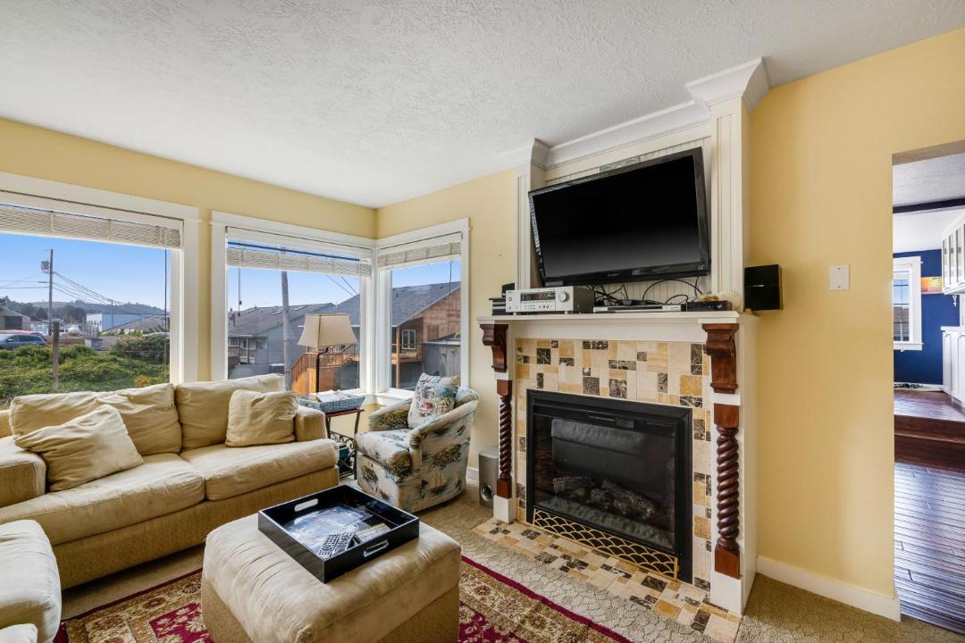 Photo of Others in Depoe Bay