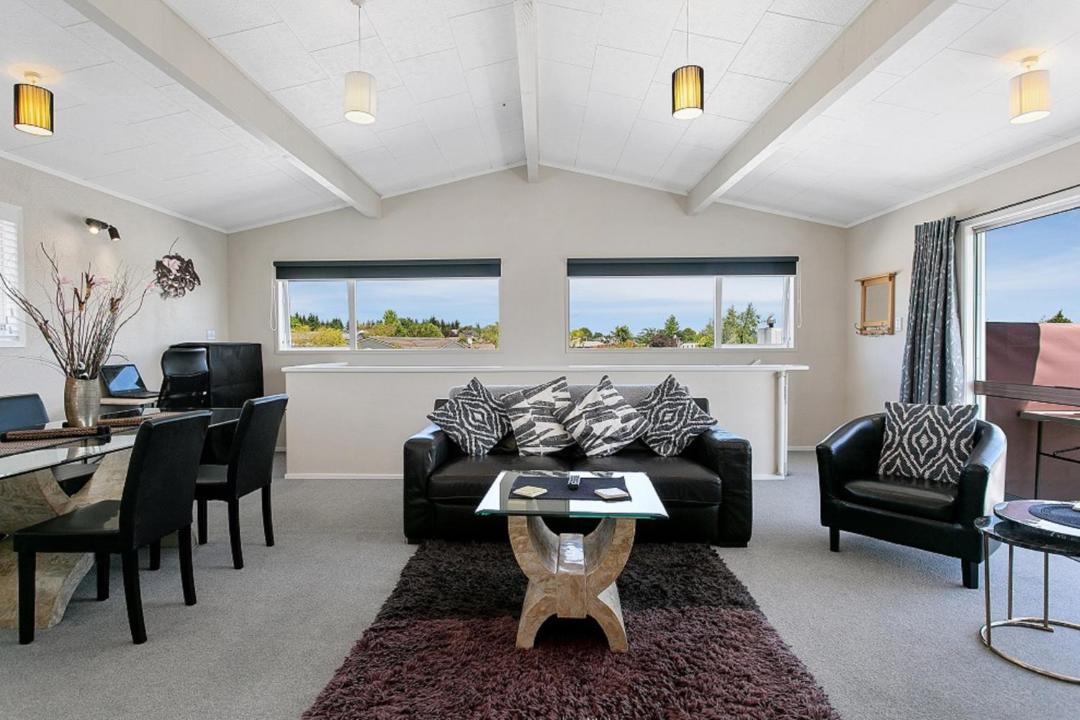 Photo of Livingroom in Richmond Heights