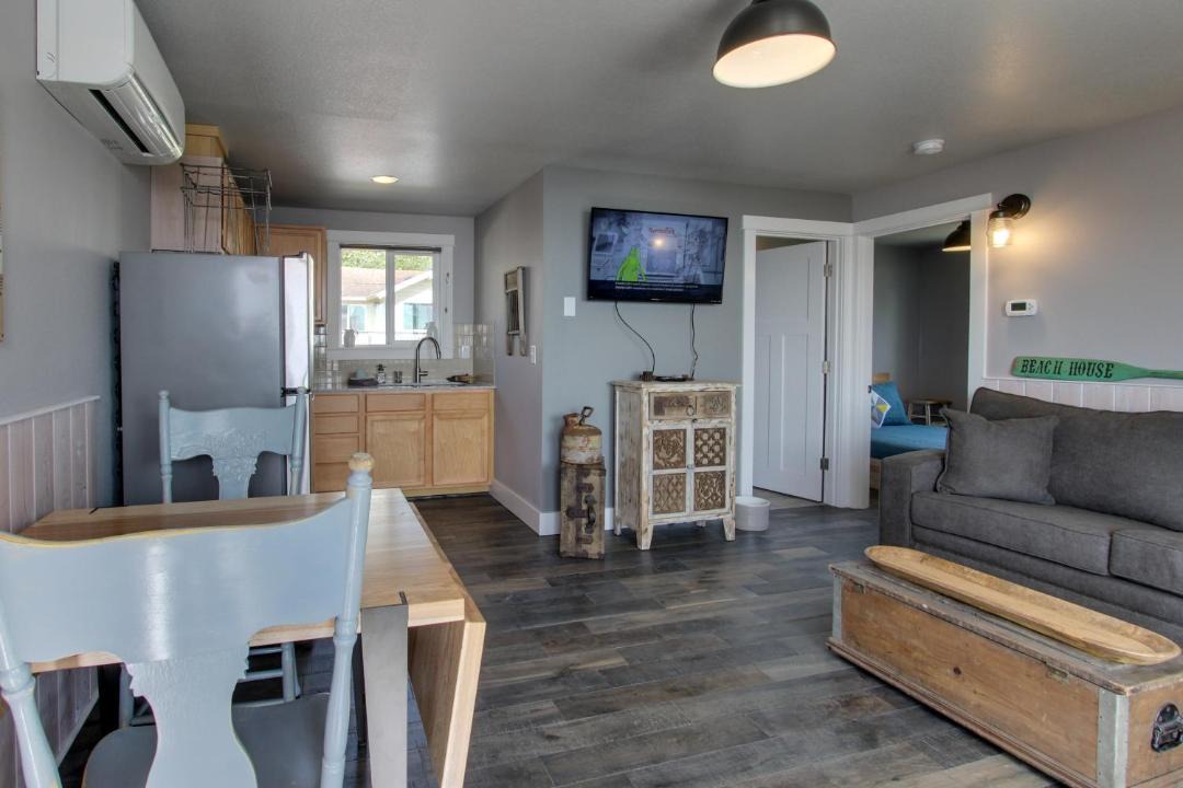 Photo of Livingroom in Oceanside