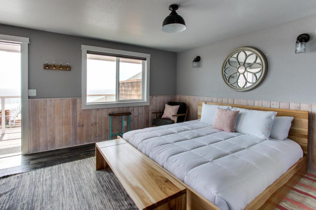 Photo of Bedroom in Oceanside
