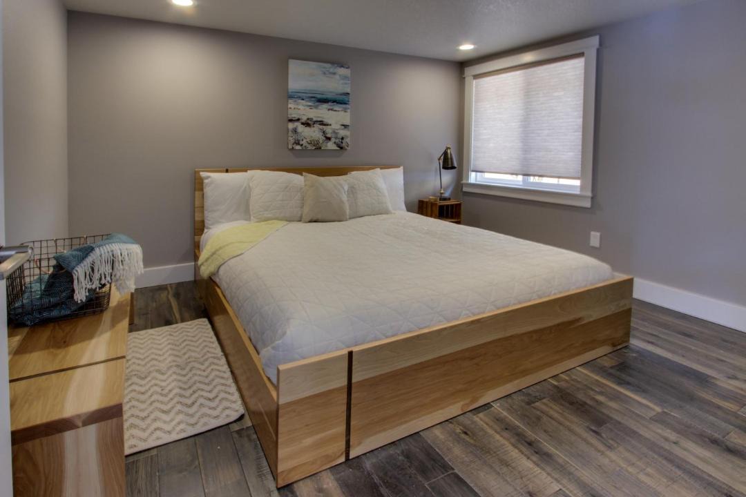 Photo of Bedroom in Oceanside