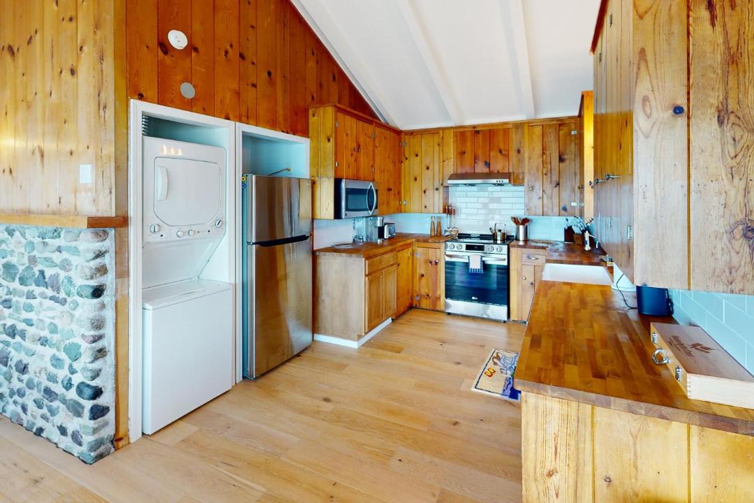 Photo of Others in Hoodsport