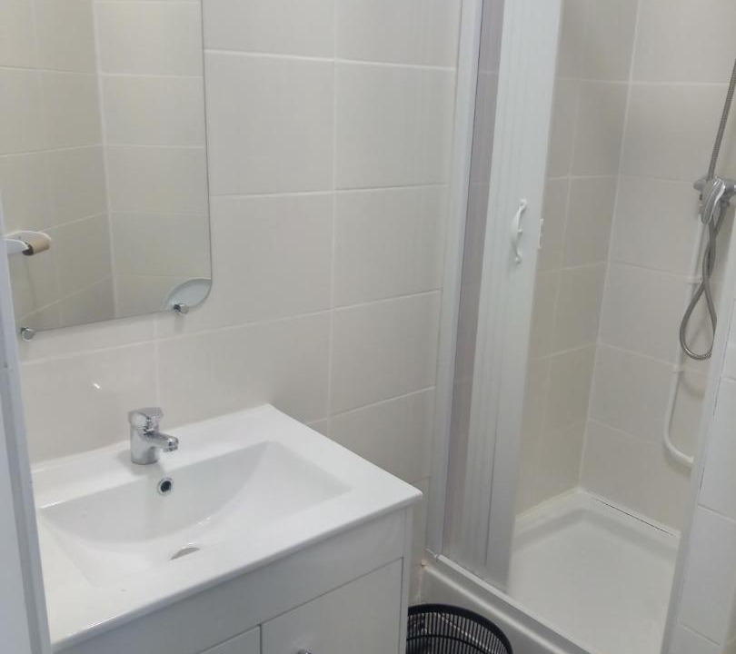 Photo of Bathroom in Montlucon