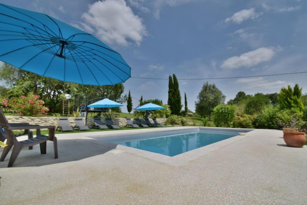 Photo of Others in Castelnau-sur-l'Auvignon