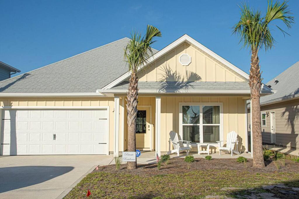 Photo of Buildings in Port St. Joe