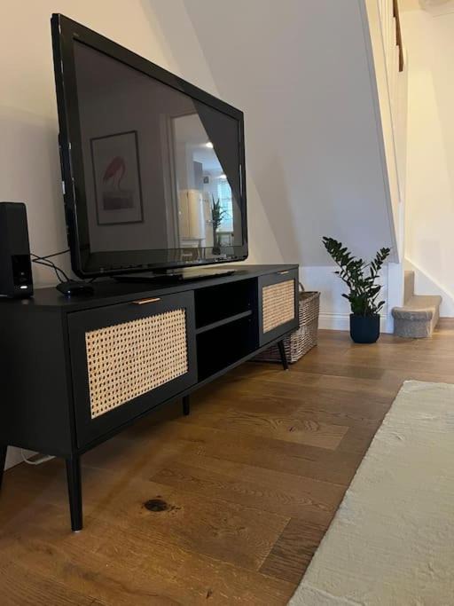 Photo of Others in Willingham