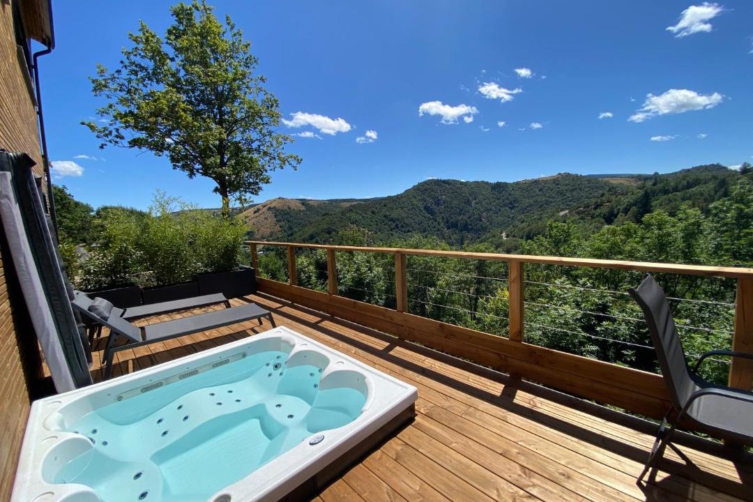 Photo of Outdoor in Fraissinet-de-Lozere