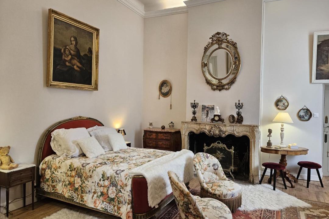 Photo of Bedroom in Saint-Pierre-de-l'Isle