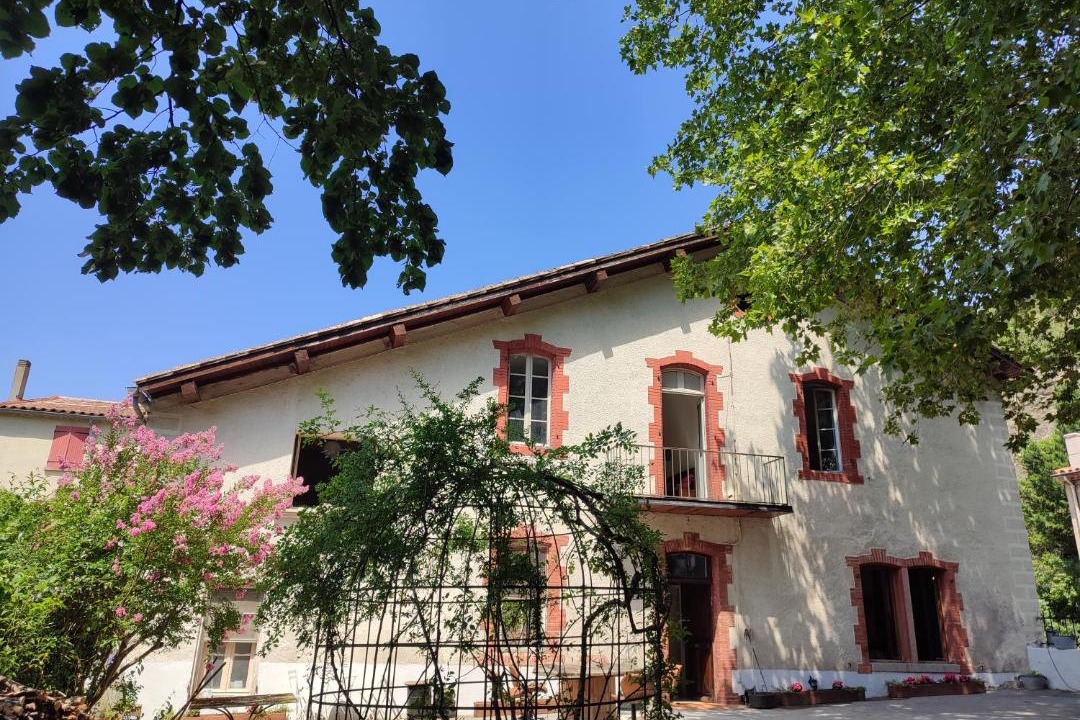 Photo of Buildings in Quillan