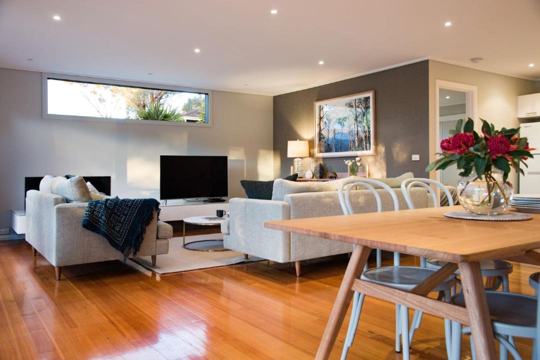 Photo of Others in Hepburn