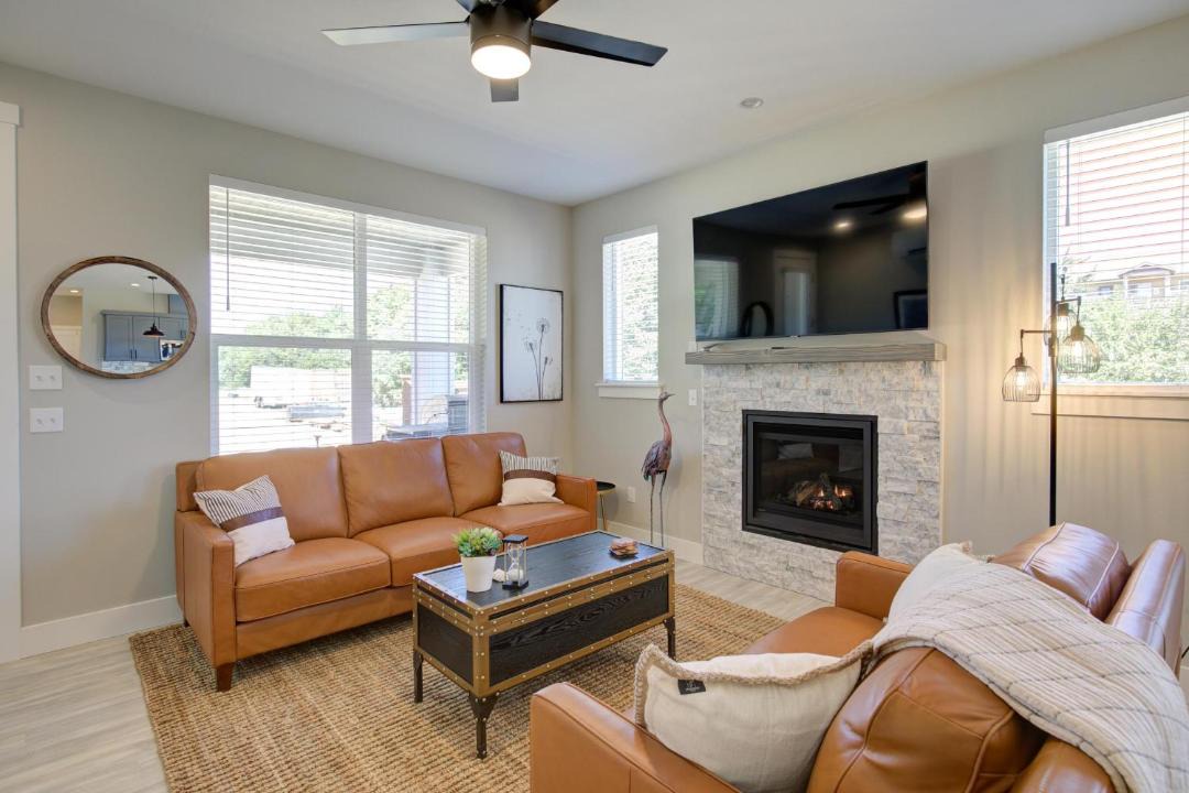 Photo of Others in Ocean Shores