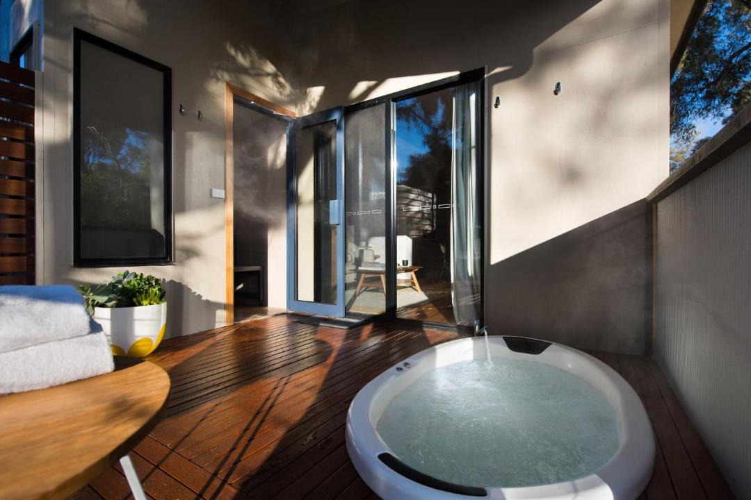 Photo of Others in Hepburn