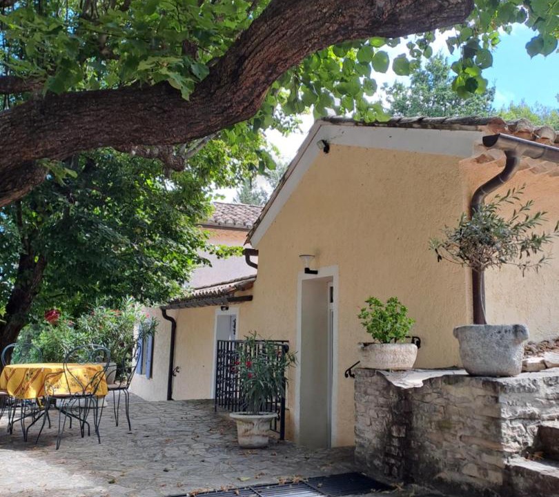 Photo of Others in Sablet