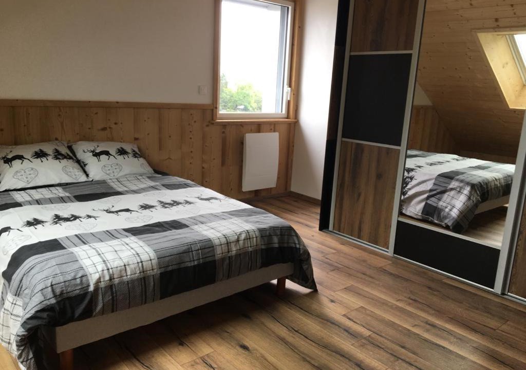 Photo of Bedroom in Dompierre-les-Tilleuls