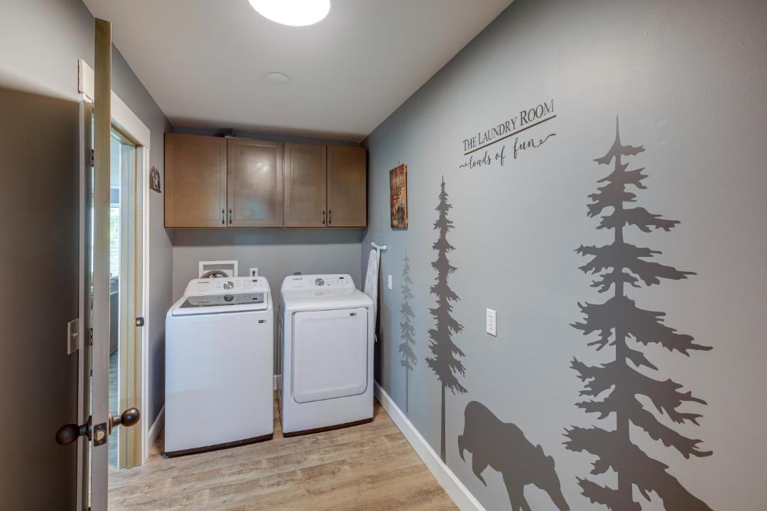 Photo of Others in Bryant