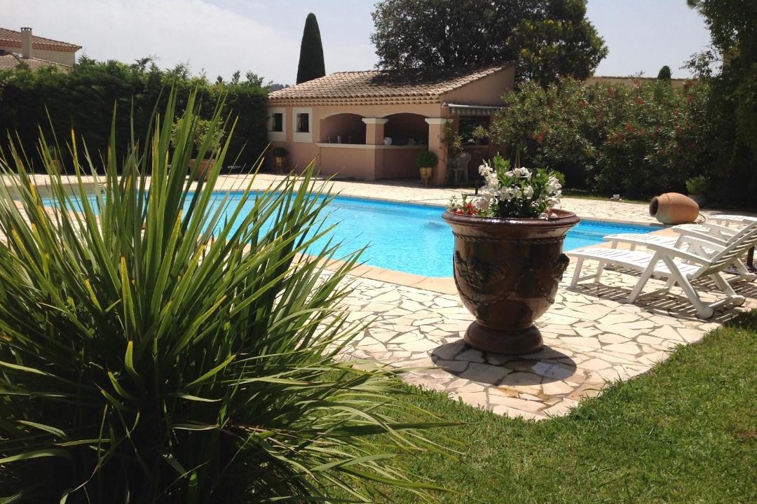 Photo of Others in Saint-Etienne-du-Gres