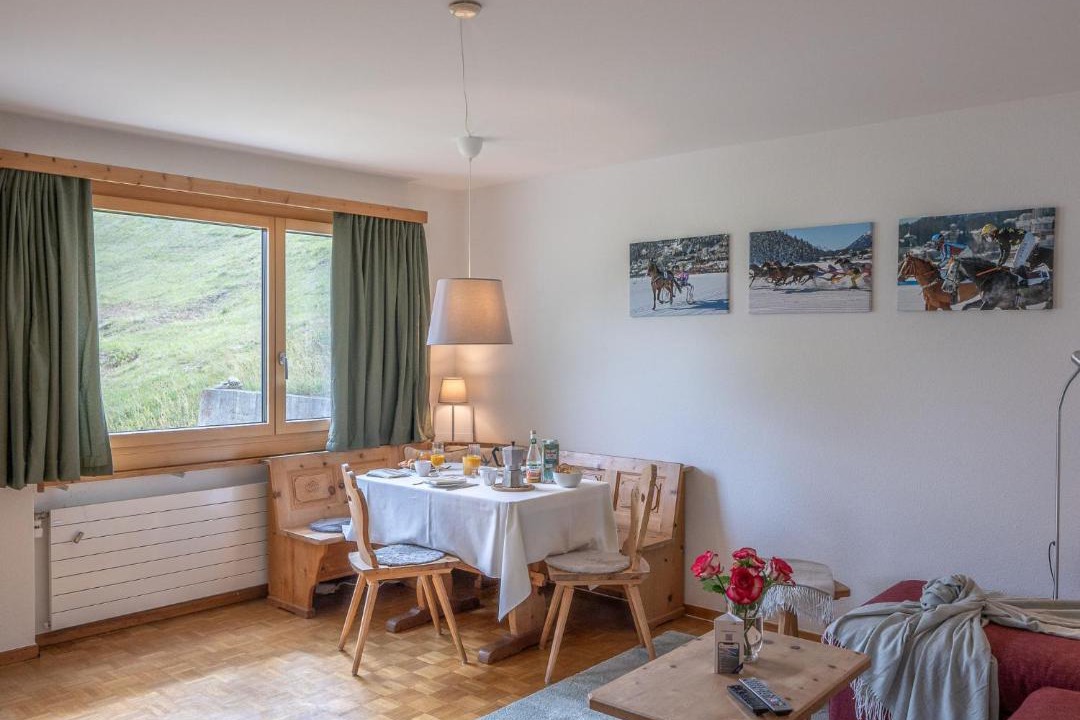 Photo of Others in Samedan