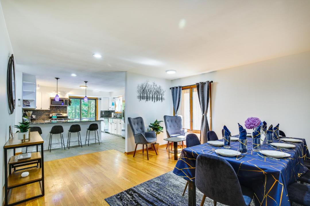 Photo of Livingroom in Mahopac