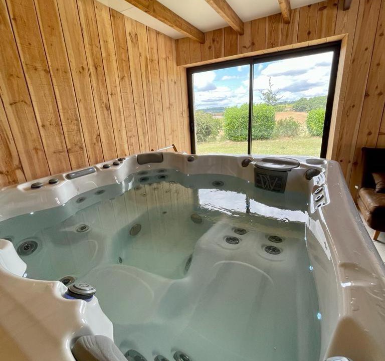 Photo of Others in Pailloles