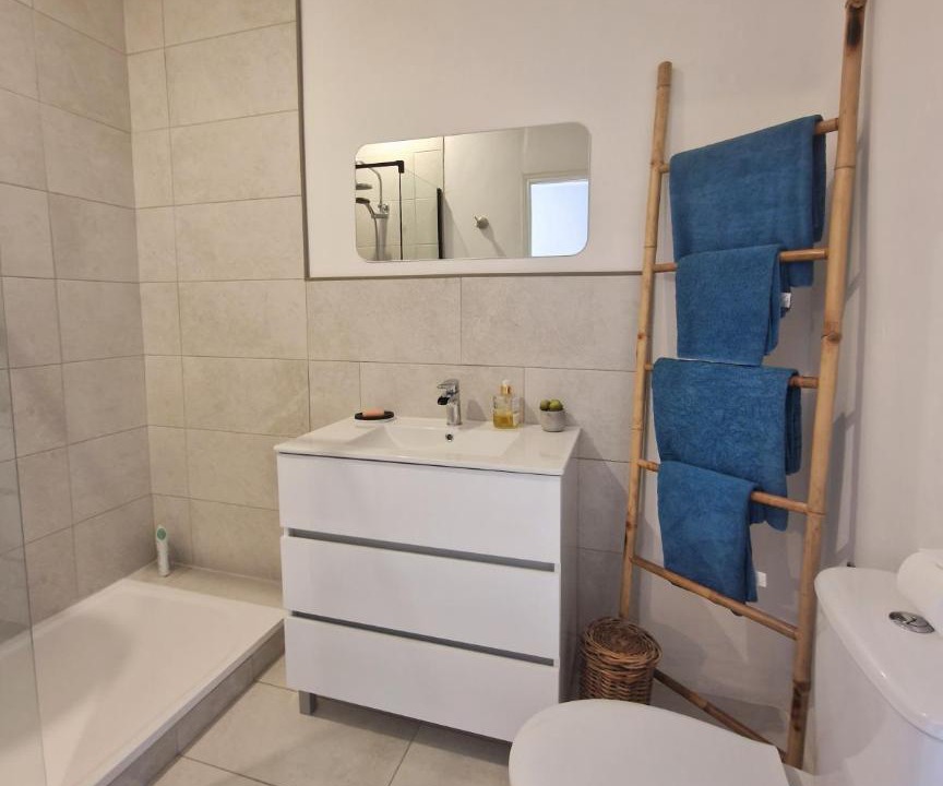 Photo of Others in Lunel