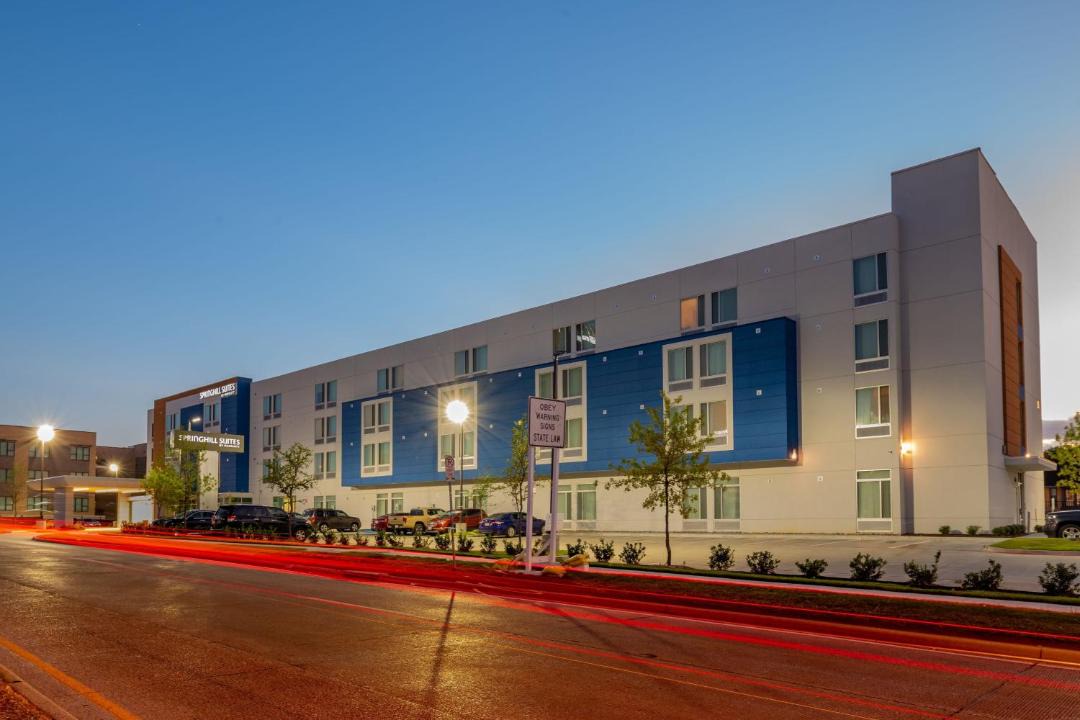 Photo of Buildings in North Dallas