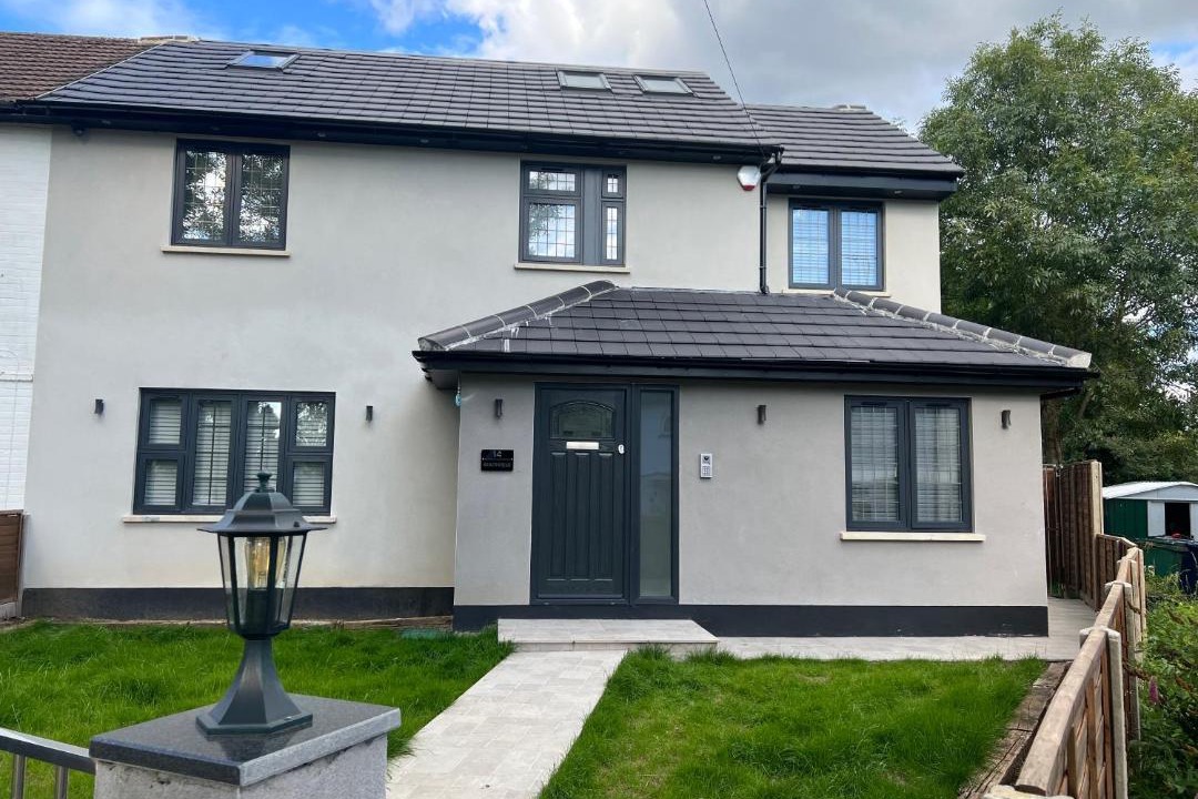 Photo of Others in Underhill