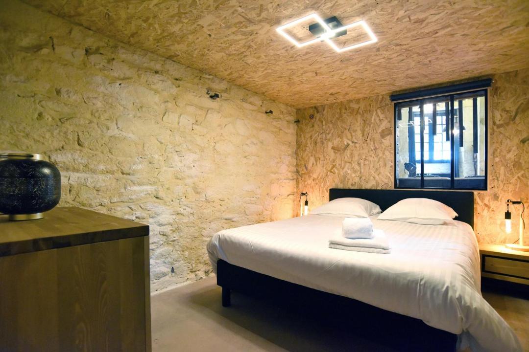 Photo of Bedroom in Dinan