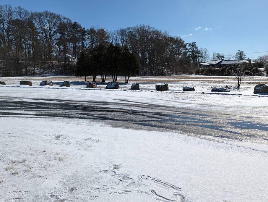 Photo of Others in Salem