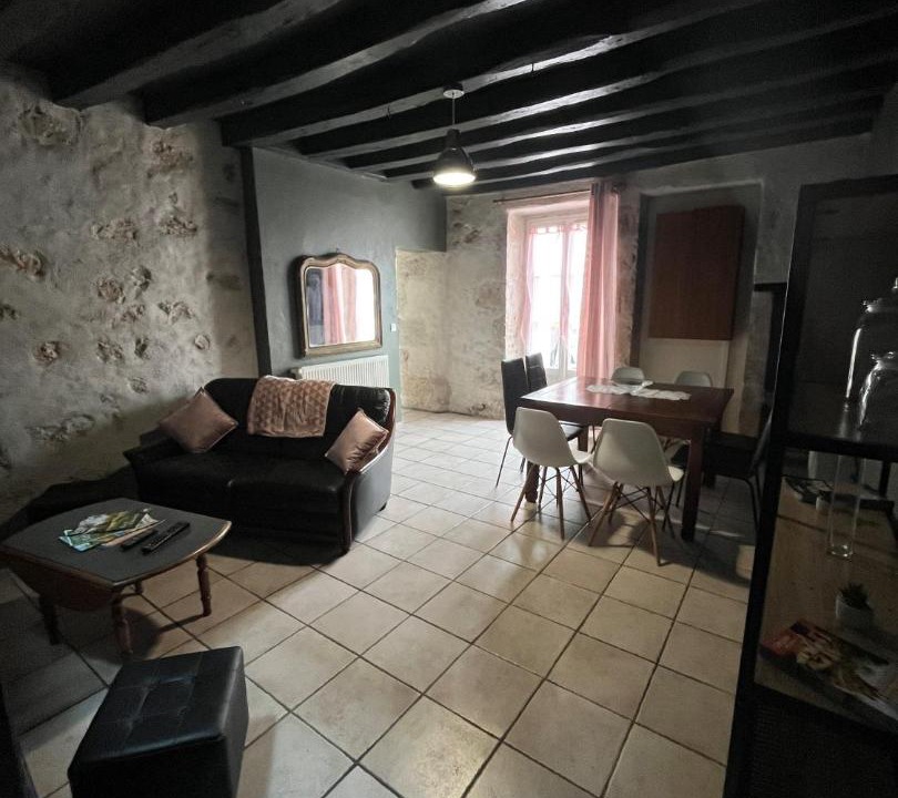 Photo of Livingroom in Suevres