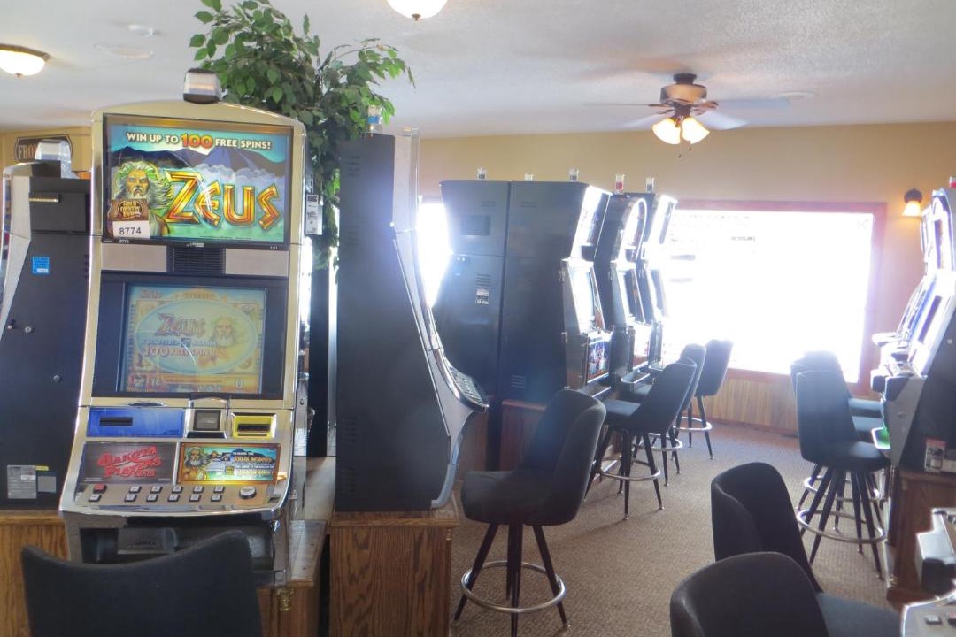 Photo of Others in Deadwood