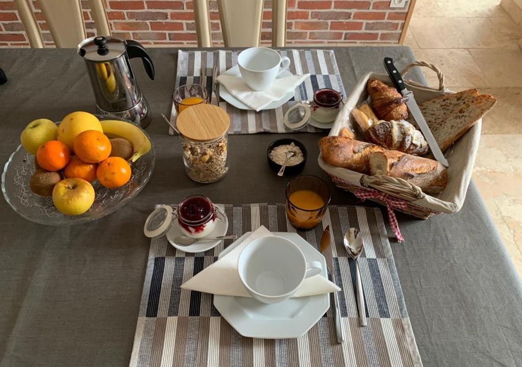 Photo of Others in Flavigny-sur-Ozerain