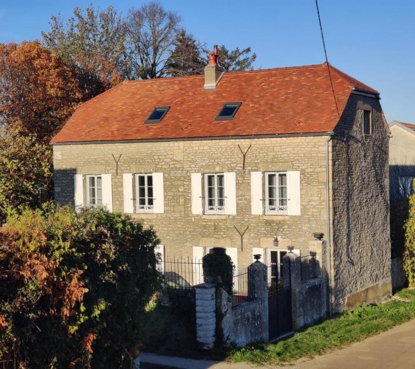 Photo of Others in Flavigny-sur-Ozerain