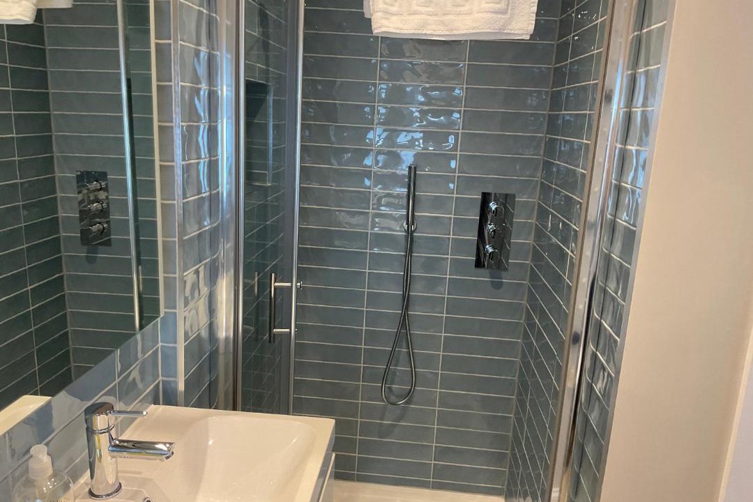 Photo of Bathroom in Crantock