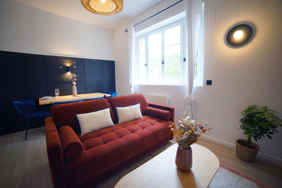 Photo of Others in Montchapet