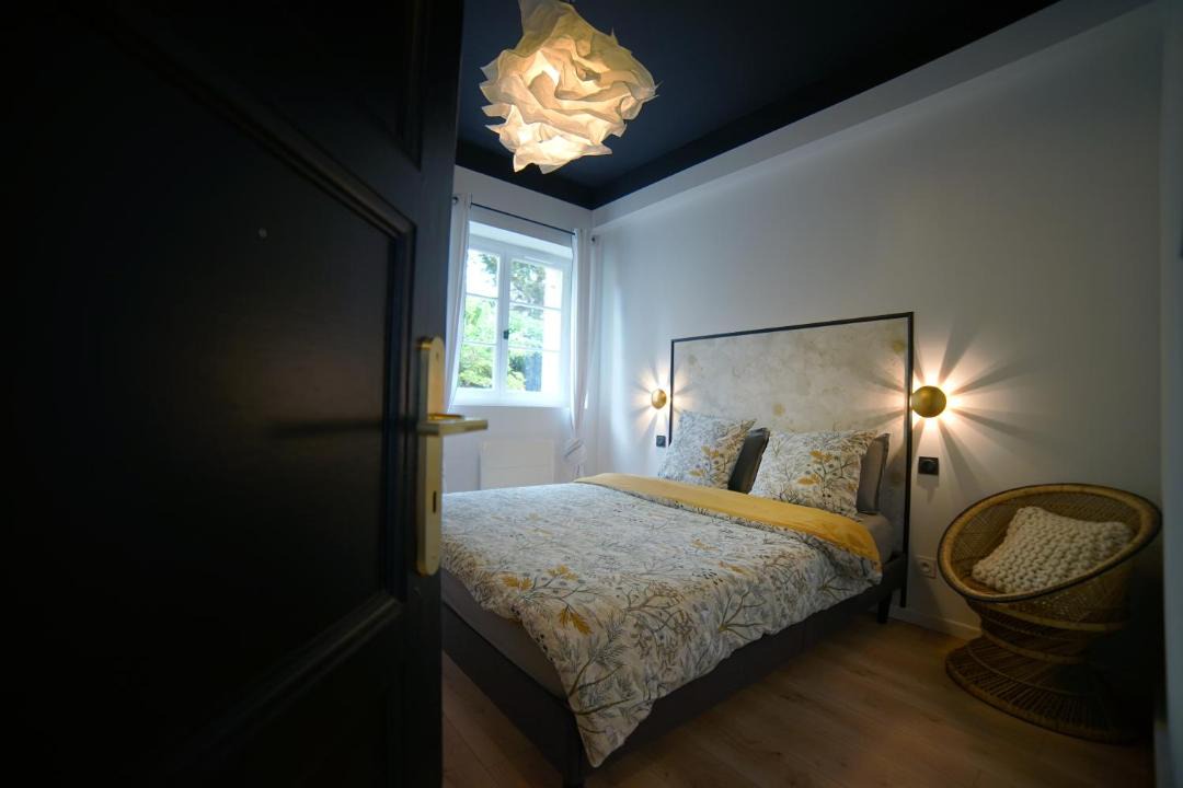 Photo of Others in Montchapet