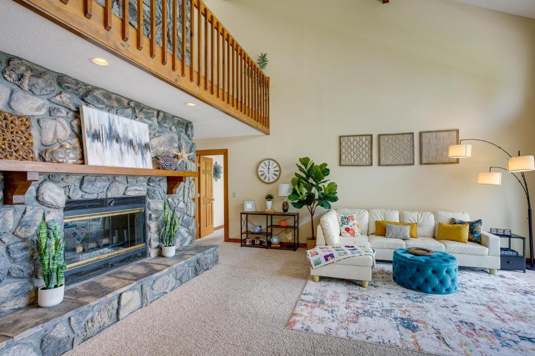 Photo of Others in Syracuse