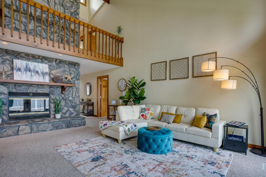 Photo of Others in Syracuse