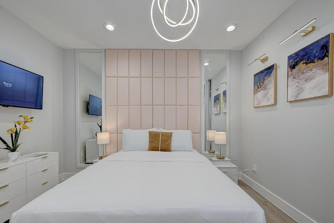 Photo of Bedroom in Northside