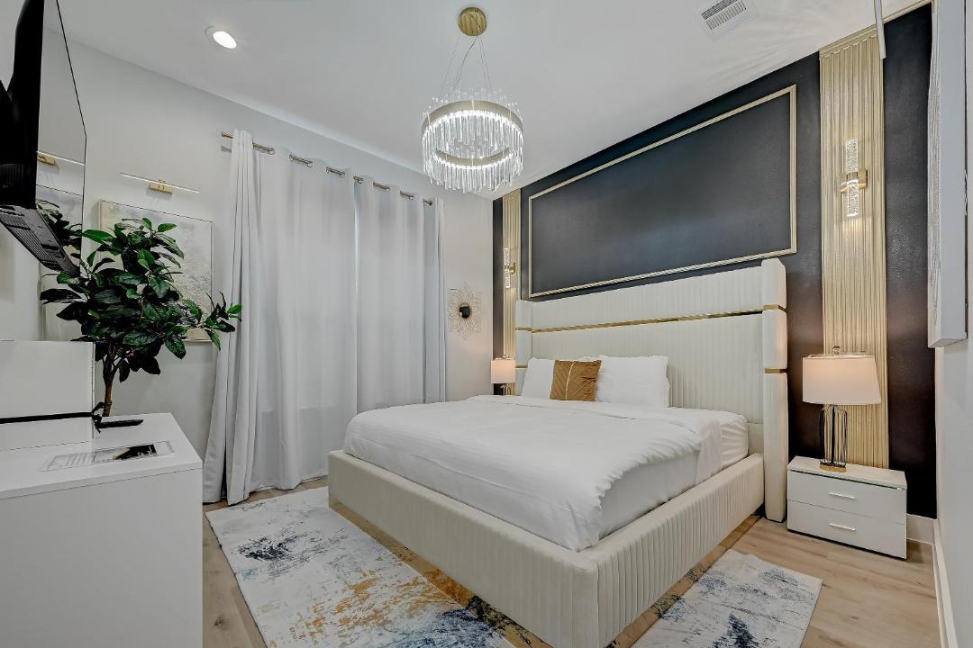 Photo of Bedroom in Northside
