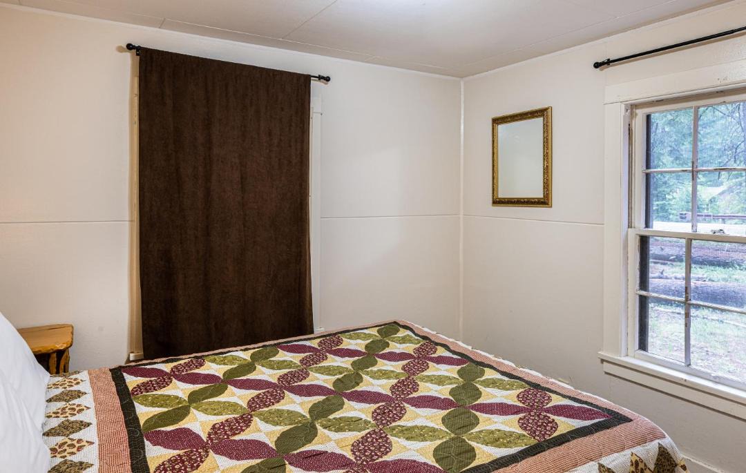 Photo of Bedroom in Prospect