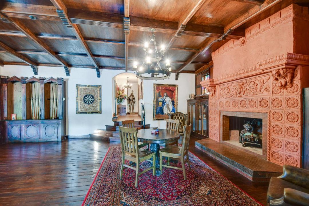 Photo of Livingroom in Saint Mary