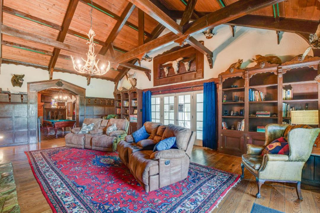 Photo of Livingroom in Saint Mary