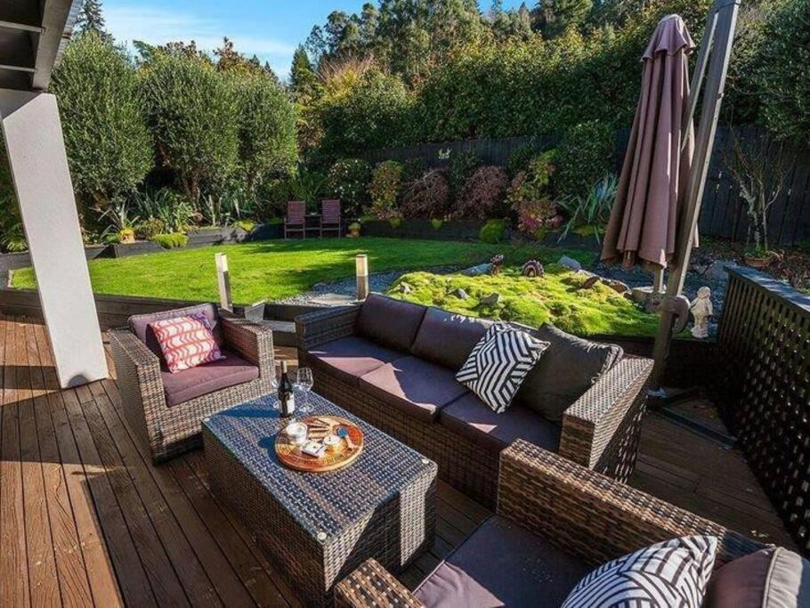 Photo of Patio Balcony in Acacia Bay