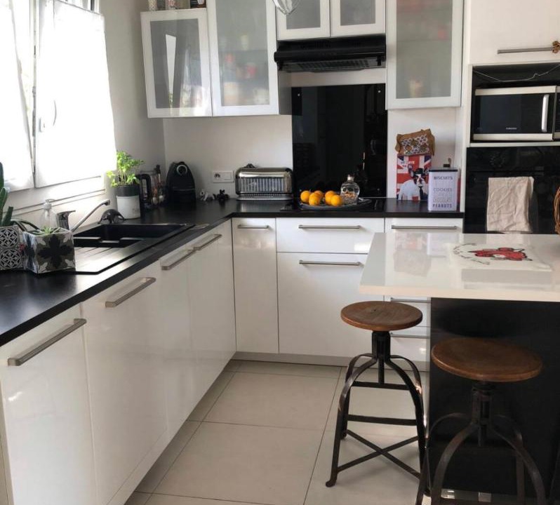 Photo of Kitchen in Sainte-Genevieve-des-Bois