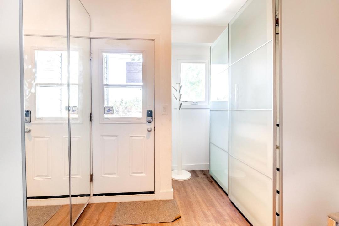 Photo of Others in High Park North