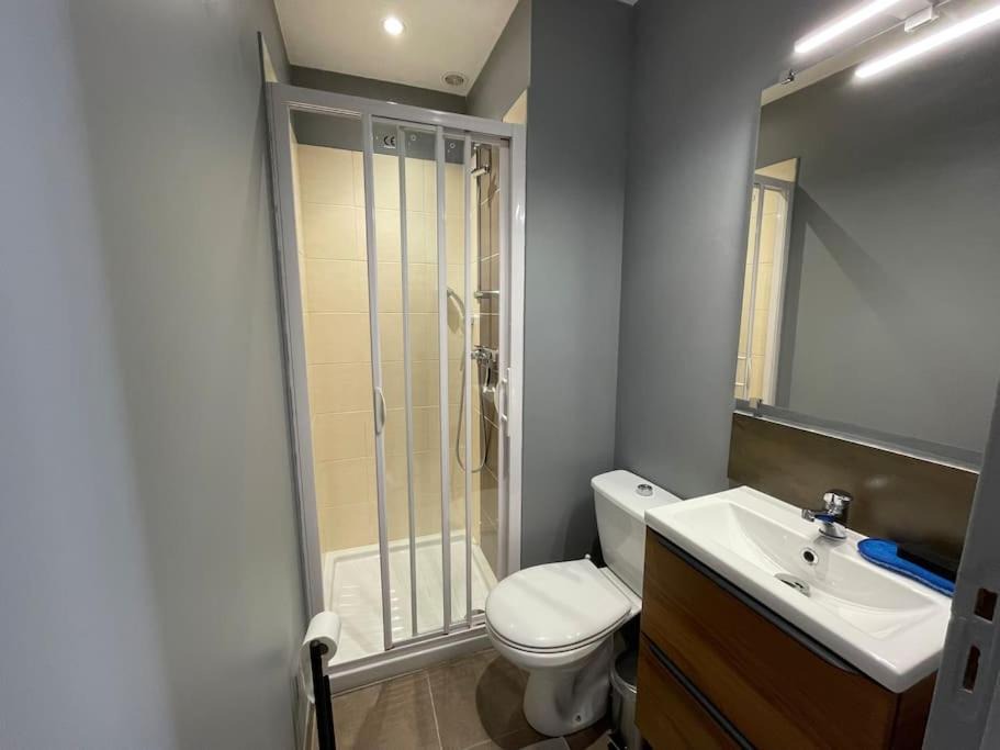 Photo of Bathroom in Rodez