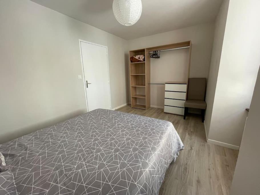 Photo of Bedroom in Rodez